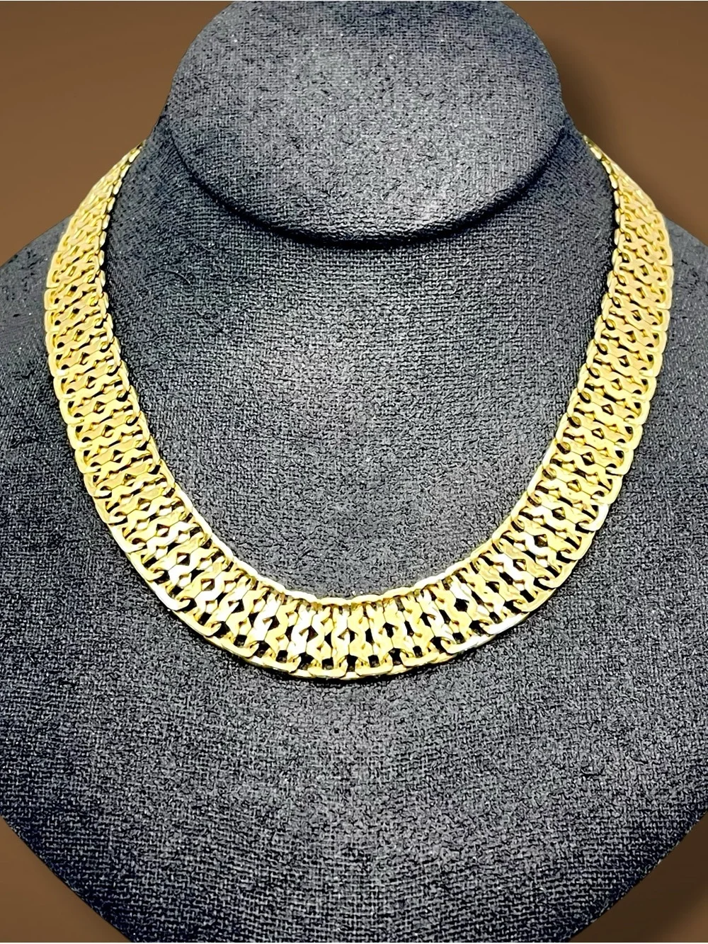 Vintage Unsigned Monet Gold Tone Statement Runway Choker Collar Necklace